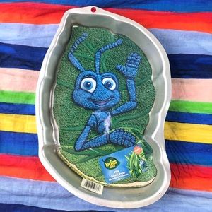 1998 vintage Pixar Flik A Bugs life Cake Pan
